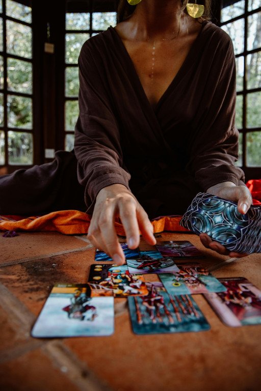 Exploring the Mystical Realm of Tarot Patterns: A Comprehensive Guide